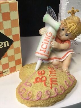 My Little Kitchen Fairies “Be Mine Cookie Fairy”